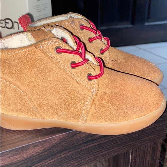 Toddler Uggs - Picture 3 of 3